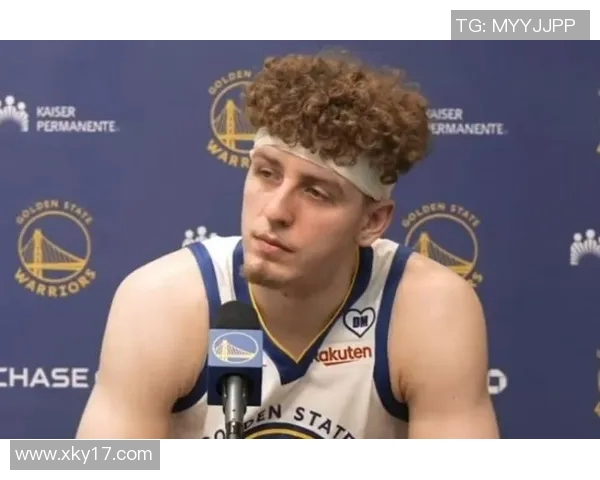 波杰姆斯基赛前与前队友维金斯重聚两人亲密拥抱温情互动