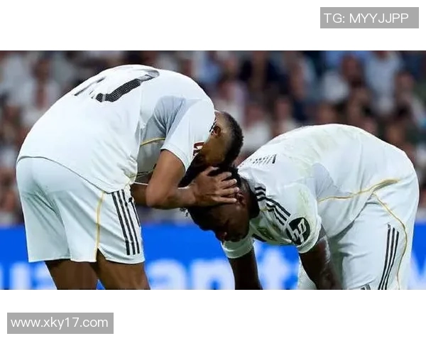 皇马重返伯纳乌剑指三分全力迎战比利亚雷亚尔誓求胜利